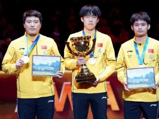 国乒仅剩三人位居前十，WTT最新男单世界排名出炉，林诗栋居第一