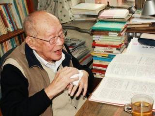 中国最牛老人：多次和爱因斯坦交流，发明了汉语拼音，活到112岁