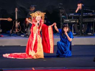 “金八点”、“丁八点”世纪同台！ 金佩珊、丁当合唱《神雕侠侣》全场嗨爆