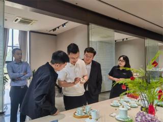 无棣县车王镇青年创业协会赴淄博参观学习