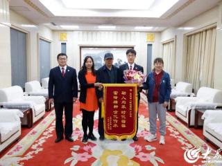 E起正能量（43）｜东营市检察院一青年干警帮助深夜迷路老人平安归家