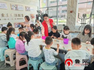 【向阳花开 情暖康达】德州市夏津县银城街道康达社区开展“石膏彩绘 涂个开心”石膏娃娃彩绘DIY 活动