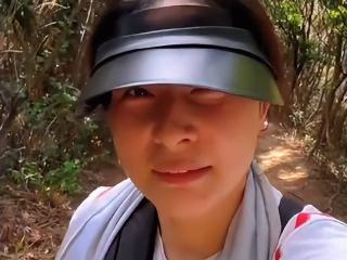 郭晶晶带全家人爬山锻炼，豪门儿媳的影响力太牛了