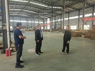 临沭县青云镇惠企服务出实招