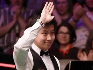 赵心童夺冠背后！富二代球王开库里南、戴名表，父亲曾是医院院长