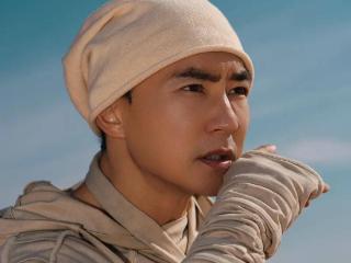 刘畊宏清场风波更多画面曝光，黑衣人现场拦路，网友直言错在店家
