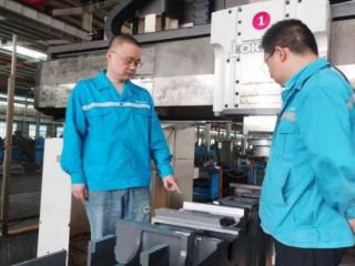 Ra0．5μm！看四川省劳动模范刘斌刀尖上的匠心革新之路