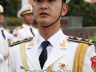 总台专访“中国排面”：高高飘扬的国旗是我们最温暖的力量
