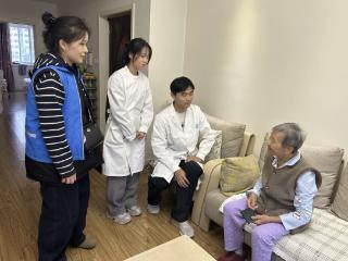 仙营街道吴泰闸社区网格织爱、情暖桑榆