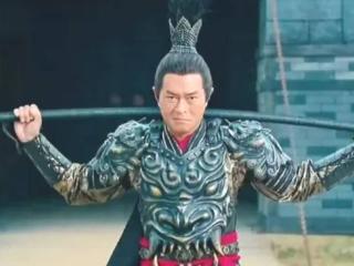 为何三国后期无名将？看懂了高顺为何能击败关羽和张飞，就明白了