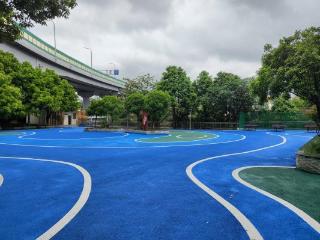惠及周边20余万市民 贵阳市南明河畔五眼桥休闲广场焕新开放