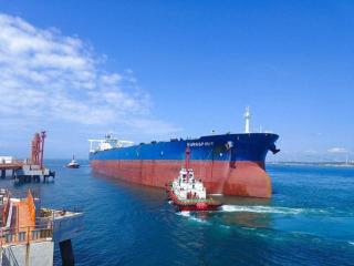 广东石化原油码头接卸原油超5000万吨
