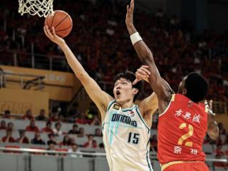 杨瀚森完成赴美特训第一课，想要获得NBA青睐必须先吃苦