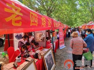 滕州市张汪镇夏楼小学烙画社团亮相“古薛文韵”乡村振兴活动