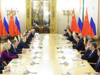 视频丨习近平同普京会谈：共同弘扬正确二战史观 维护联合国权威和地位