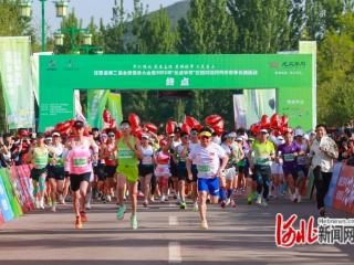 迁西县举行第二届全民健身大会暨2025年“龙成学府”杯环滦河长跑活动