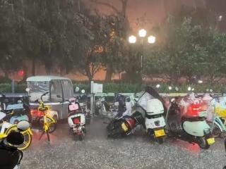 “西安冰雹”冲上热搜 陕西气象：人工增雨不会造成冰雹