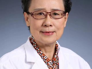 东城中医医院特聘专家吴育宁老师谈产后脱发？中医让你发量“王者归来”！