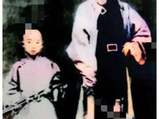 谭嗣同父子，留下的最后一张合影，让每一位父亲潸然泪下