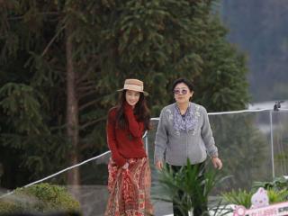 《是女儿是妈妈2》将播，在旅途重新理解母女关系