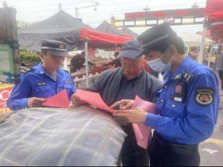 青岛西海岸新区辛安街道举办行政执法开放日活动，让城市管理更暖民心