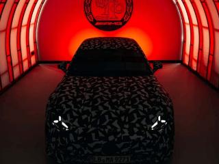 基于AMG.EA平台/双电机1000马力 梅赛德斯-AMG全新电动轿跑车预告图曝光