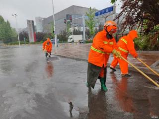 廊坊开发区公用事业管理局全力做好降雨天气应对工作