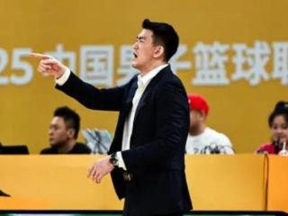 G2胜北京发布会！王博满意防守与篮板，爆赞孙铭徽的作用！