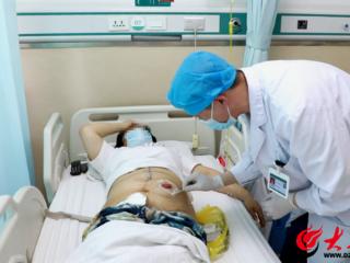 【天使风采】深耕伤口造口专科护理，守护患者生命和尊严——他是泰安市肿瘤医院伤口造口组副组长耿建伟