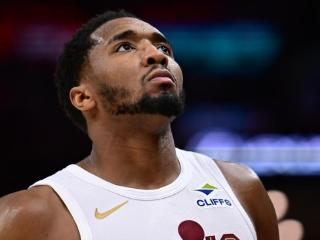 季后赛连场合砍90+啥概念NBA仅14人 老詹库里out 神将5年奉送