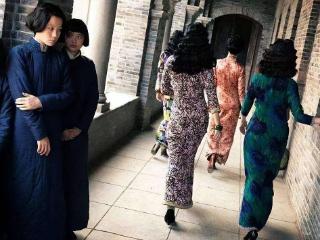 旧青岛名妓于小脚，黑白两道通吃建立一方势力，解放后被判死刑