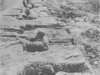 真实的抗战老照片，中国士兵英勇杀敌，顽强抵抗日本侵略者
