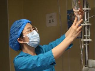 日照市人民医院重症医学科二病区崔晓冰：ICU里的生命守护者