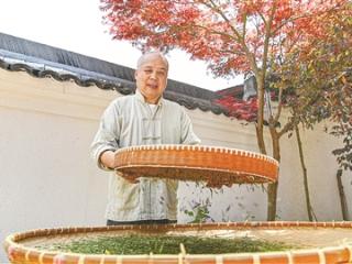 非遗大师梅有伟：一芽一叶平生意 恬淡悠然出本真