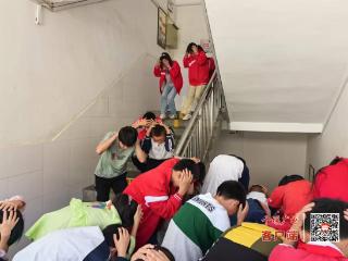 房县姚坪小学：开展防灾减灾活动，筑牢校园安全防线