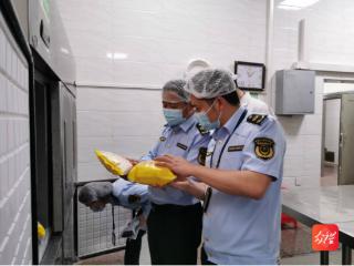 贵州铜仁：“三轮驱动”守护校园食品安全