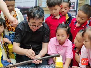 玉屏箫笛：千年非遗焕发新生机