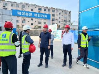 济南市莱芜区寨里镇：镇长深入建筑工地一线 督导施工进度筑牢安全防线
