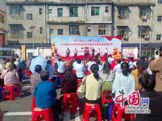 湖南泸溪：农村法治宣传教育月支援乡村建设