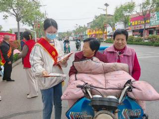 新泰市果都镇：移风易俗赶大集，文明新风入人心