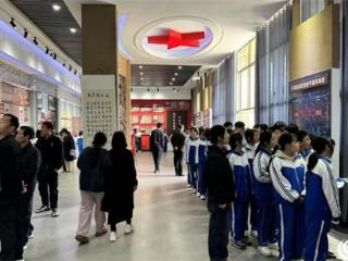 禹城市伦镇：红色打卡地——新风承诺启文明