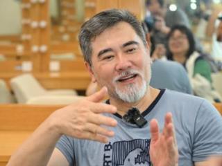 一生未婚，把鸡鸭鹅狗当儿女，65岁知名演员现状，给年轻人提了醒