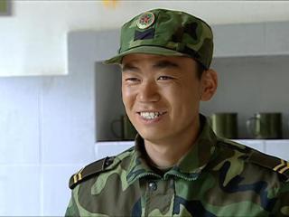 《士兵突击》从702团到A大队的特种兵，对许三多真的是好事吗？