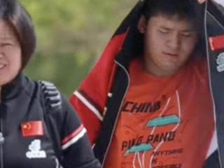 多哈热爆了，王楚钦林诗栋被晒出表情包，孙颖莎入乡随俗好机智