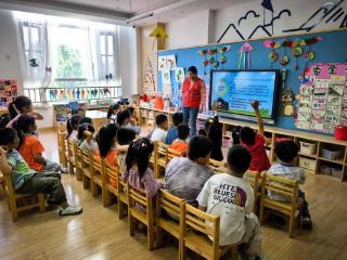 济宁太白湖新区许庄街道滨湖社区开展“防震减灾，安全‘童’行”教育活动