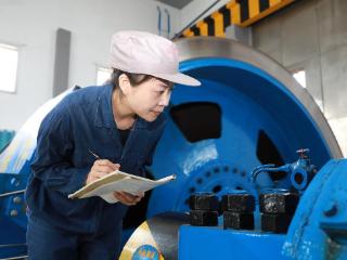山东能源柴里煤矿：隐患回购“明码标价” 职工争当“隐患猎人”