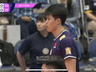 状态回升！亚冠联赛上海男排击败菲律宾俱乐部，晋级赛事八强