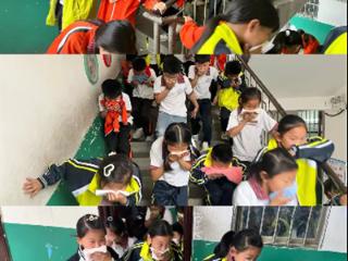 单县北城单曹路小学开展防火安全演练活动