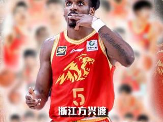 记者：布朗打出了CBA第一后卫外援水准，他是第一归化人选