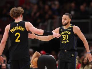 15年暴涨近30倍，勇士登顶NBA！美媒公布市值TOP5：火箭压线入选